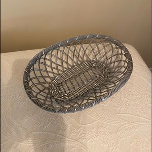 Bread basket